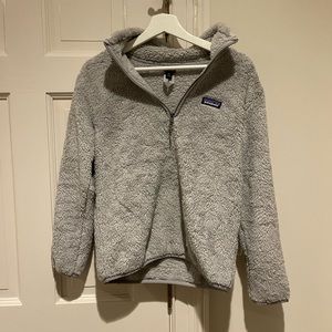 Patagonia fluffy thinner quarter zip